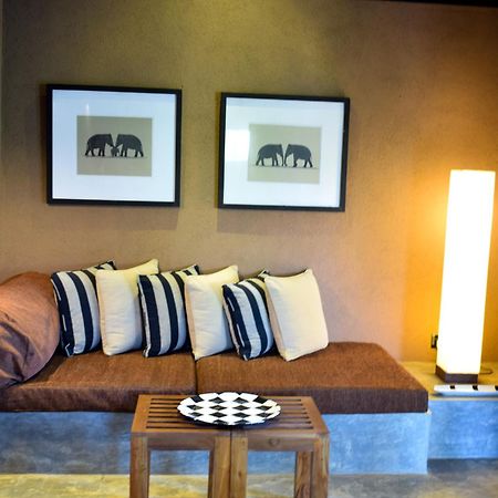 Nisala Villas Хіккадува Екстер'єр фото