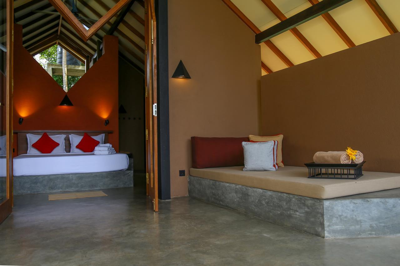 Nisala Villas Хіккадува Екстер'єр фото
