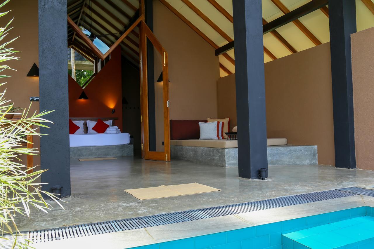Nisala Villas Хіккадува Екстер'єр фото